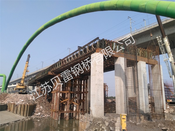 貝雷橋混凝土構(gòu)件加固的時候需要注意什么